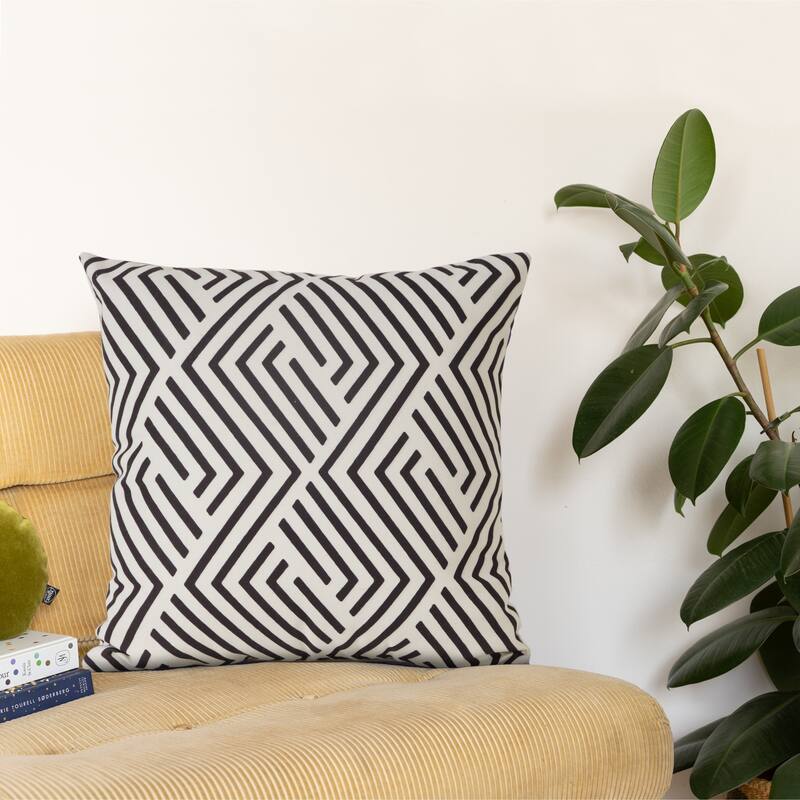 Sevita Geometric Maze Indoor/Outdoor Throw Pillow