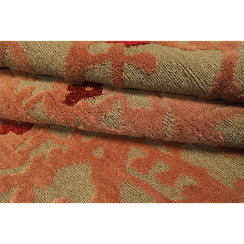 3x8'9'' Tibetano Runner Hand Knotted Wool & Silk Mint Tibetan Boho Low Pile Rug - 3' x 8' 9''