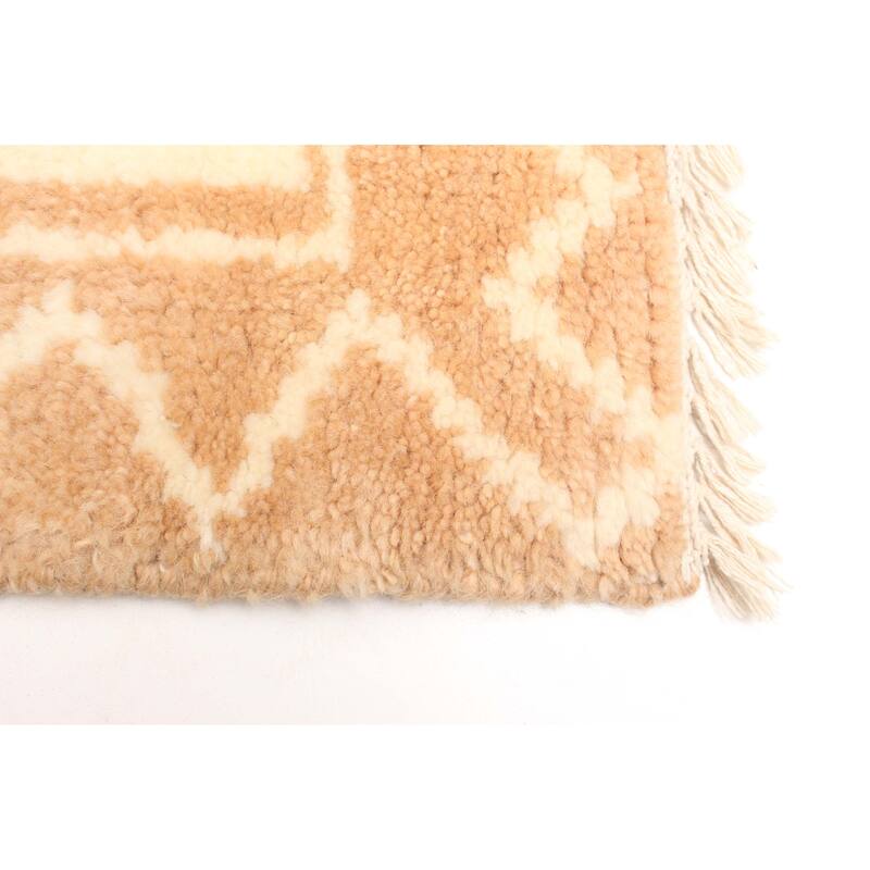 ECARPETGALLERY Hand-knotted Tangier Cream Wool Rug - 5'1 x 8'0