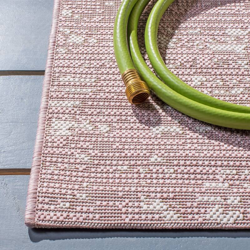 SAFAVIEH Courtyard Rufine Crosshatch Indoor/ Outdoor Waterproof Rug