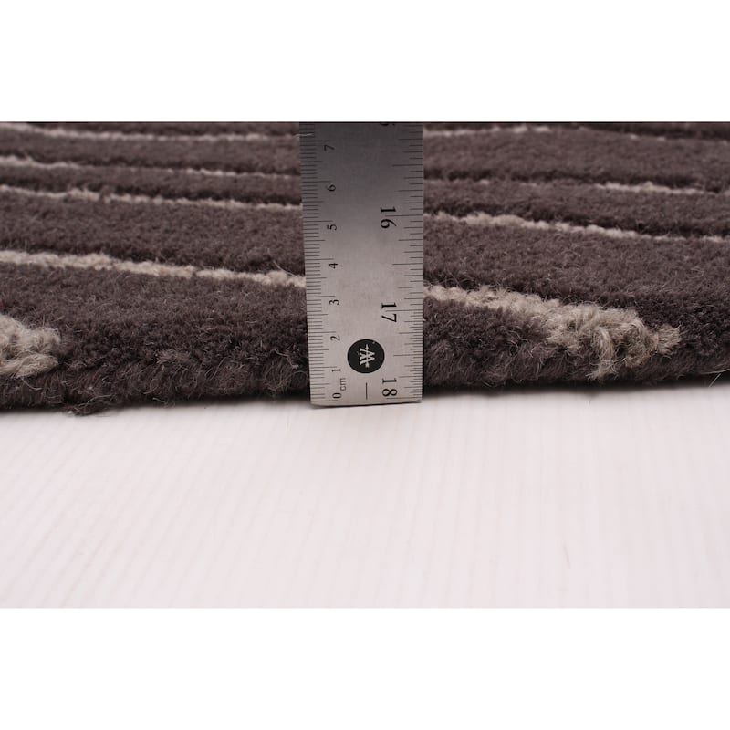ECARPETGALLERY Hand Tufted Timeless Grey Wool Rug - 6'7 x 8'6