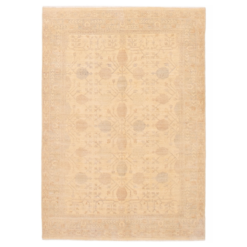 ECARPETGALLERY Hand-knotted Peshawar Oushak Ivory Wool Rug - 5'4 x 7'9