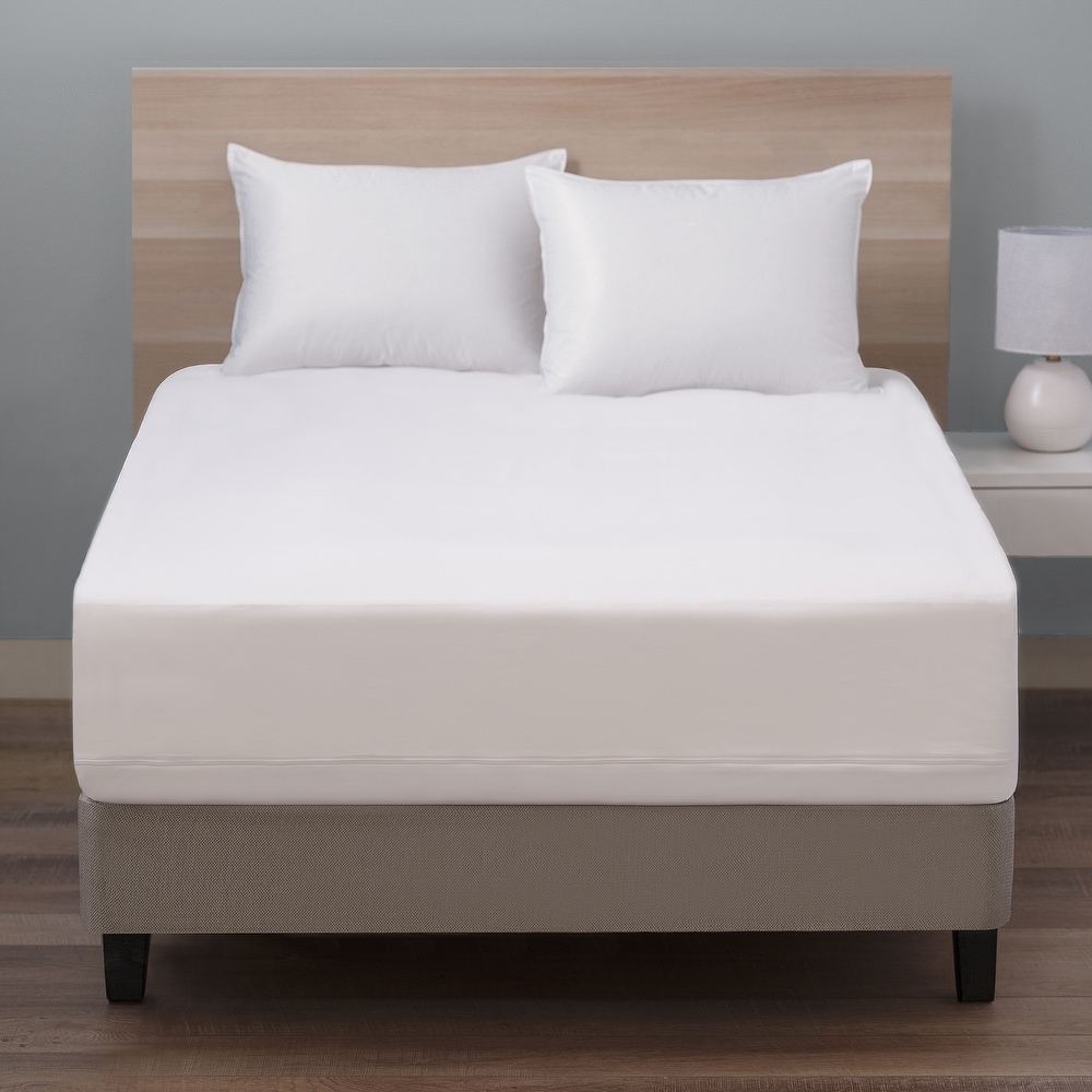https://ak1.ostkcdn.com/images/products/is/images/direct/153be4c3c21c75e1df8cae10287a8d95780c4247/Comfort-Pure-Mattress-Protector.jpg