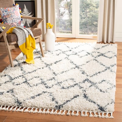 SAFAVIEH Pro Lux Shag Darcia Moroccan Tassel 2.4-inch Thick