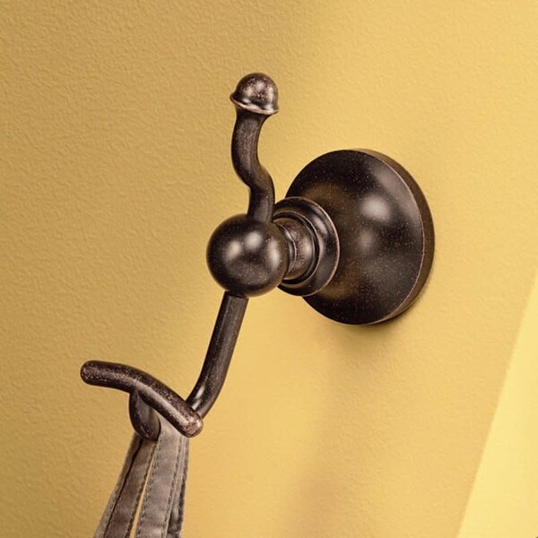 Moen vale on sale towel bar