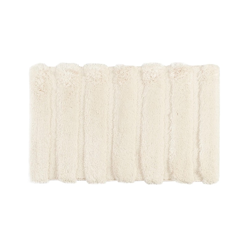 Madison Park Tufted Pearl Channel Solid Bath Rug