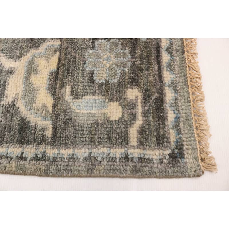 ECARPETGALLERY Hand-knotted Jules Serapi Grey Wool Rug - 8'0 x 9'10