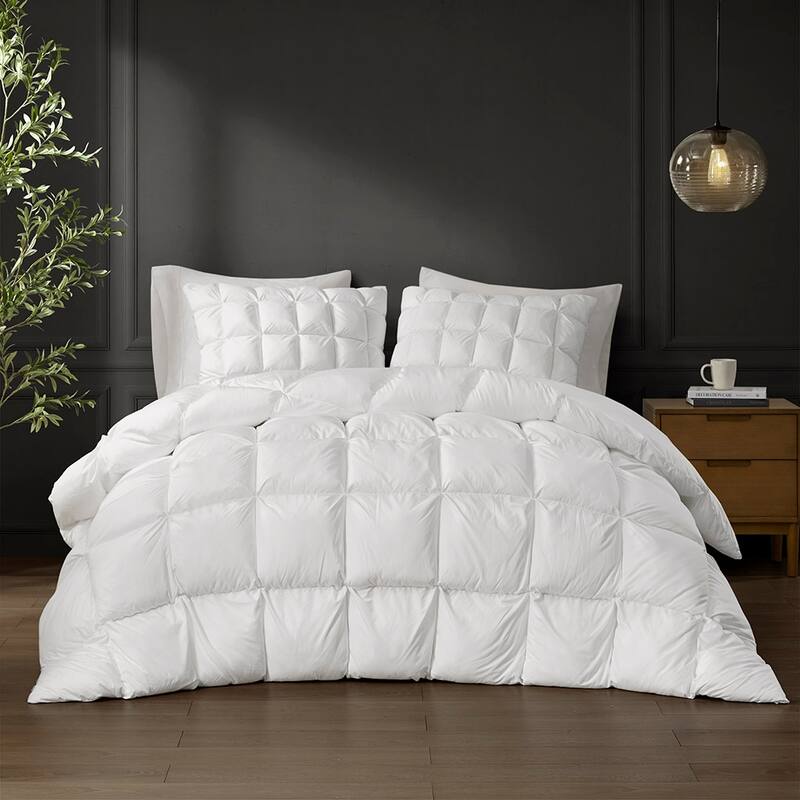 GDF Studio - CloudEase Overfilled Down Alternative Comforter - White (King/Cal King)