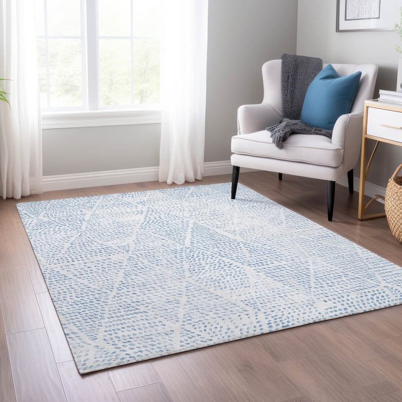 Machine Washable Indoor/ Outdoor Chantille Modern Diamonds Rug - Denim - 2'6" x 3'10"