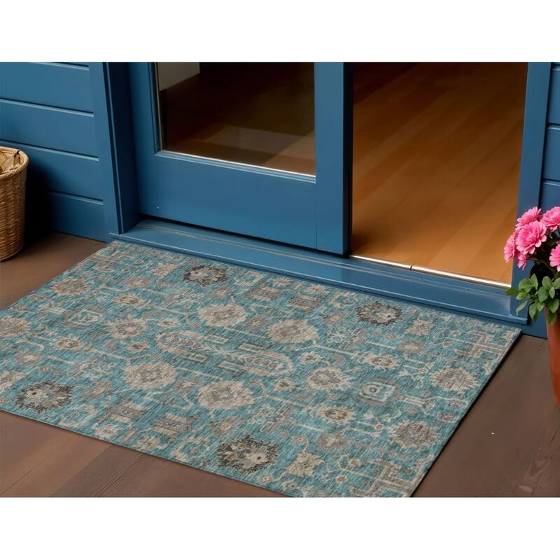 HomeRoots Oriental Traditional Rectangle Outdoor Rug - 3' x 5'