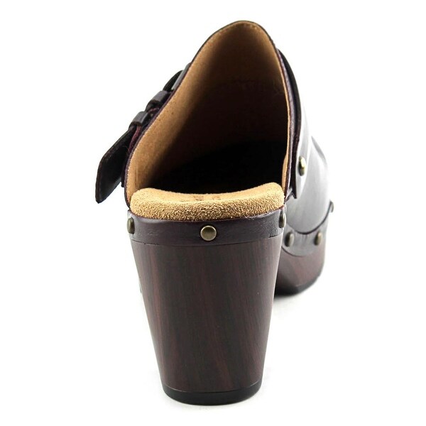 clarks artisan clogs