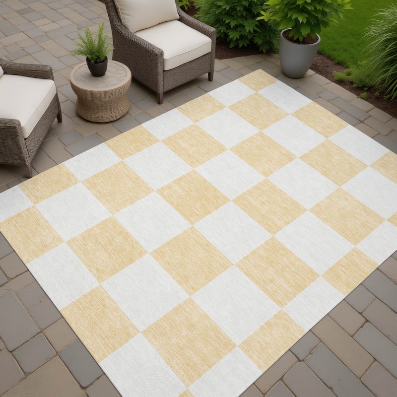 Machine Washable Indoor/ Outdoor Modern Checker Chantille Rug - Peach - 8' x 10'