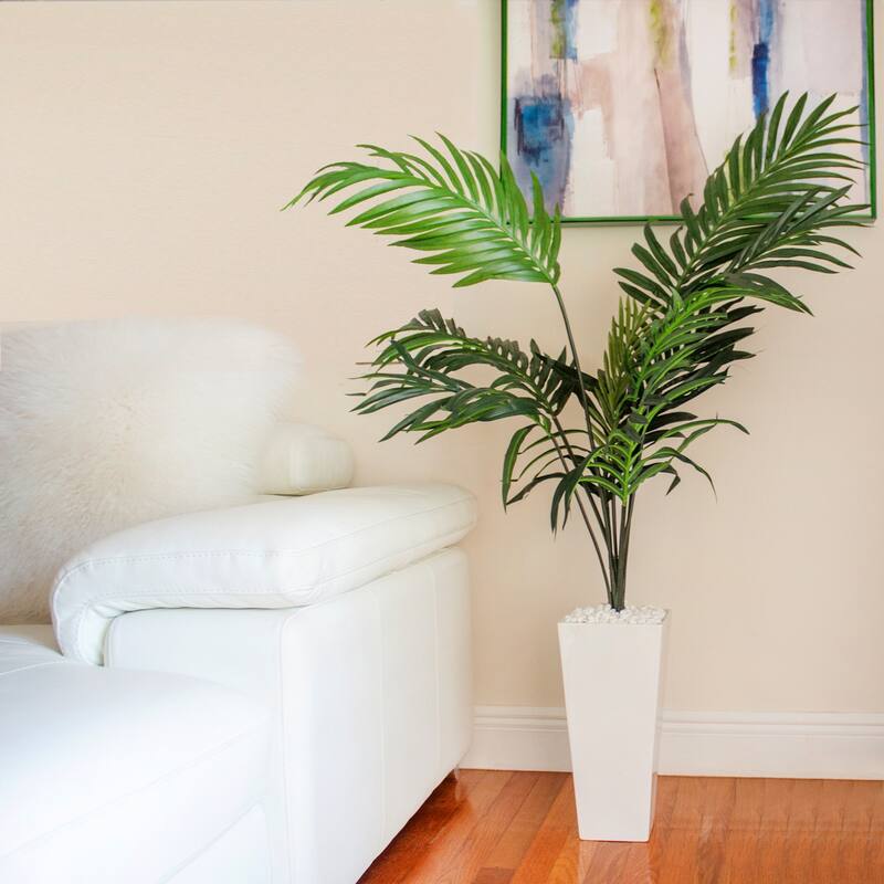 Artificial Palm Tree with Planter - 4.5ft Indoor Tropical Decor - Faux Tree for Home Office Living Room - Green - 51-60 Inches
