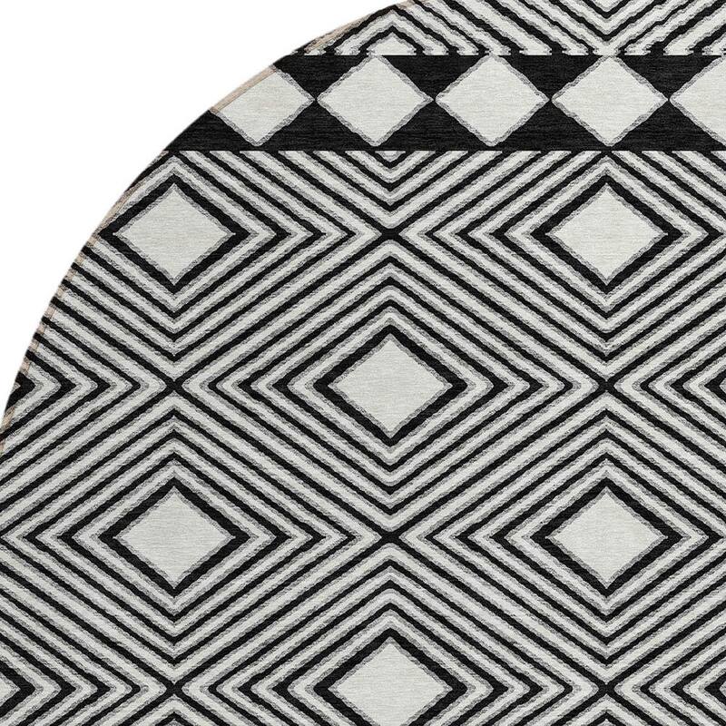 HomeRoots Geometric Transitional Rectangle Outdoor Rug