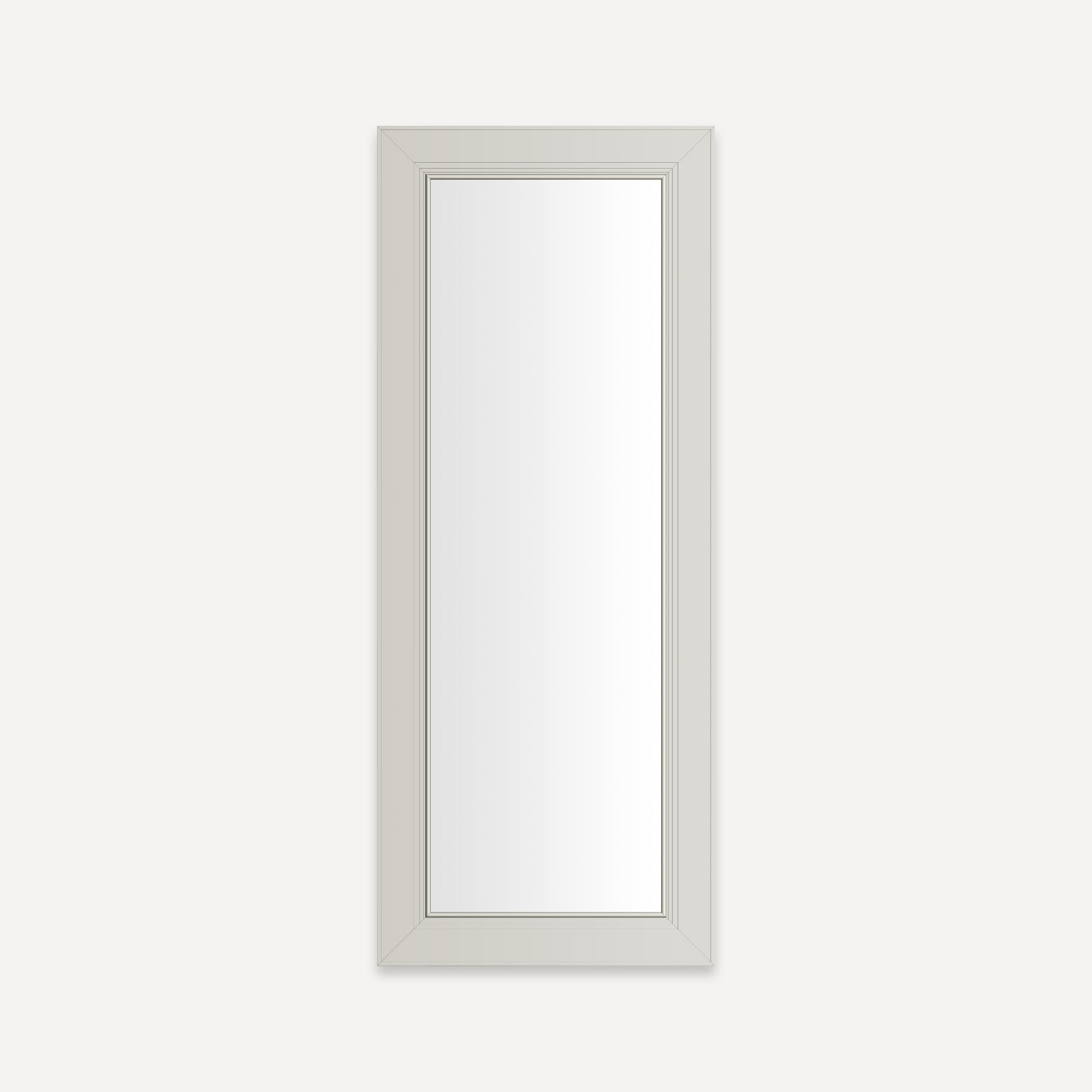 Robern DM1640ME Main Line 15-1/8" W x 39-1/2" H Traditional