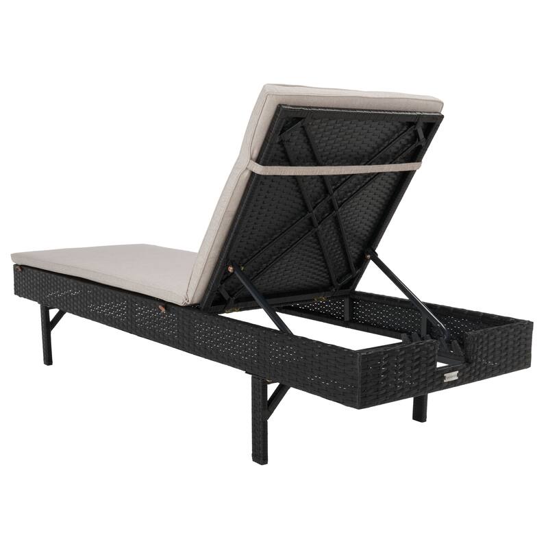 SAFAVIEH Outdoor Sanaa Sun Lounger with Cushion - 25Wx77Dx41H