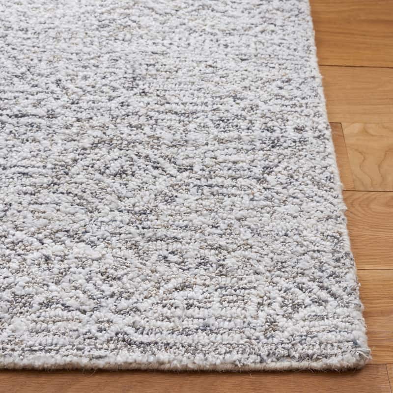 SAFAVIEH Handmade Ebony Mehseti Modern Rug
