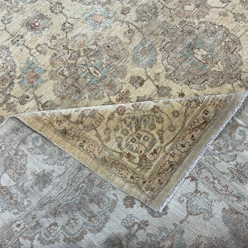 HERAT ORIENTAL Handmade Khotan Wool Rug - 6'1" x 9'6"