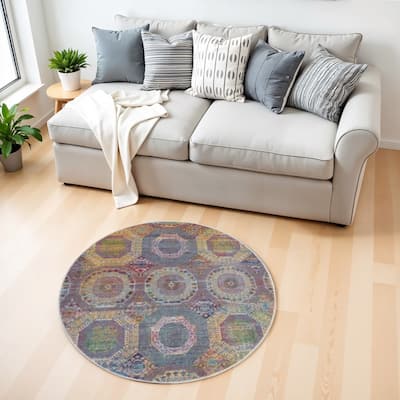 Jujud Power Loomed Distressed Geometric Modern Non Skid Area Rug By HomeRoots - 48' X '48' X '0.5