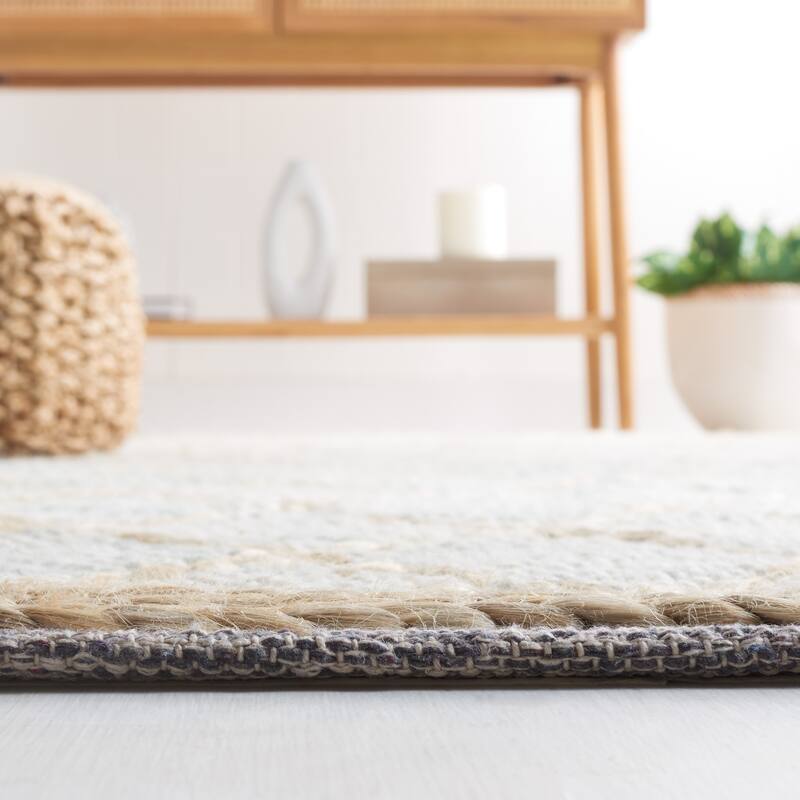 SAFAVIEH Handmade Natura Adorata Trellis Wool Rug