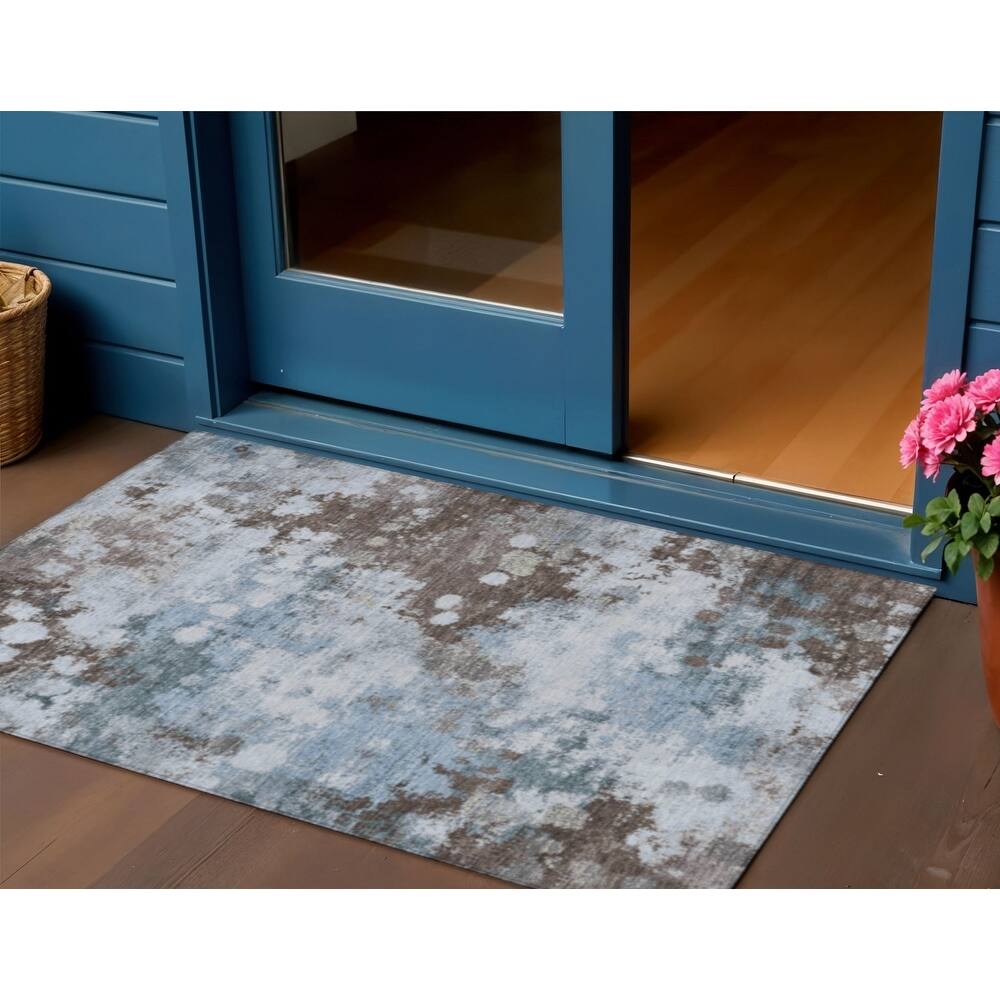HomeRoots Abstract Transitional Rectangle Outdoor Rug