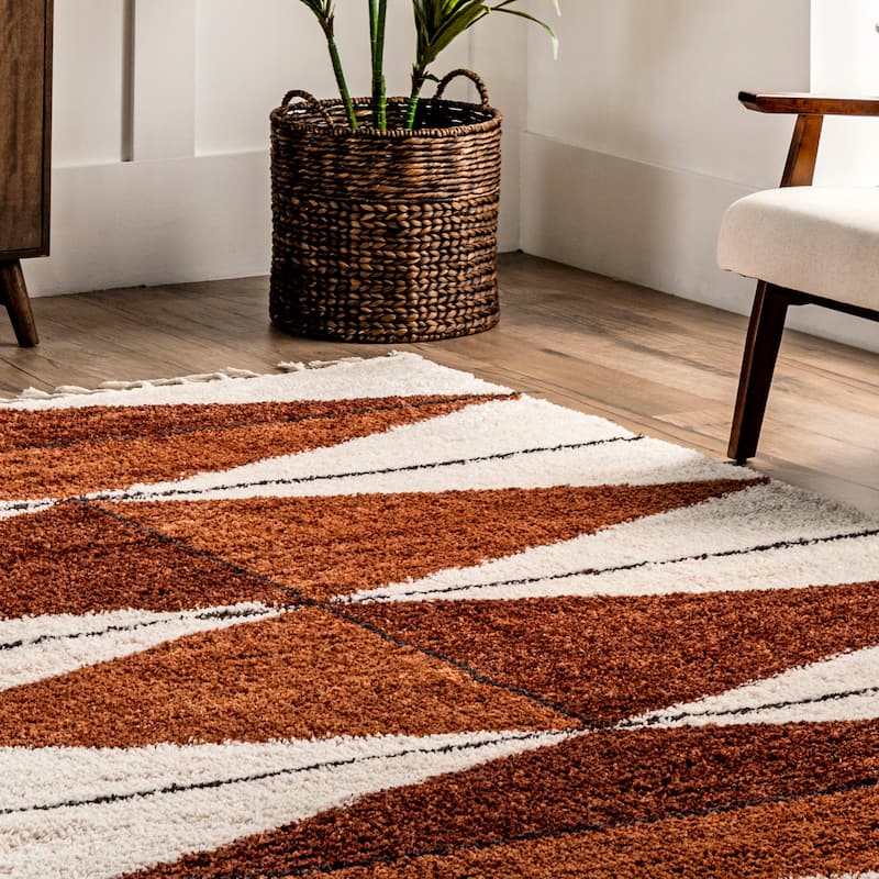 Nuloom Micah Diamond Shag Tassel Area Rug