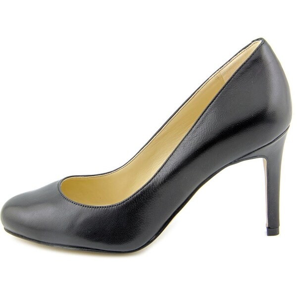 marc fisher black heels