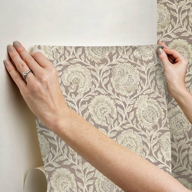 NuWallpaper Nabela Noor Home Aliviya Cha Peel and Stick Wallpaper