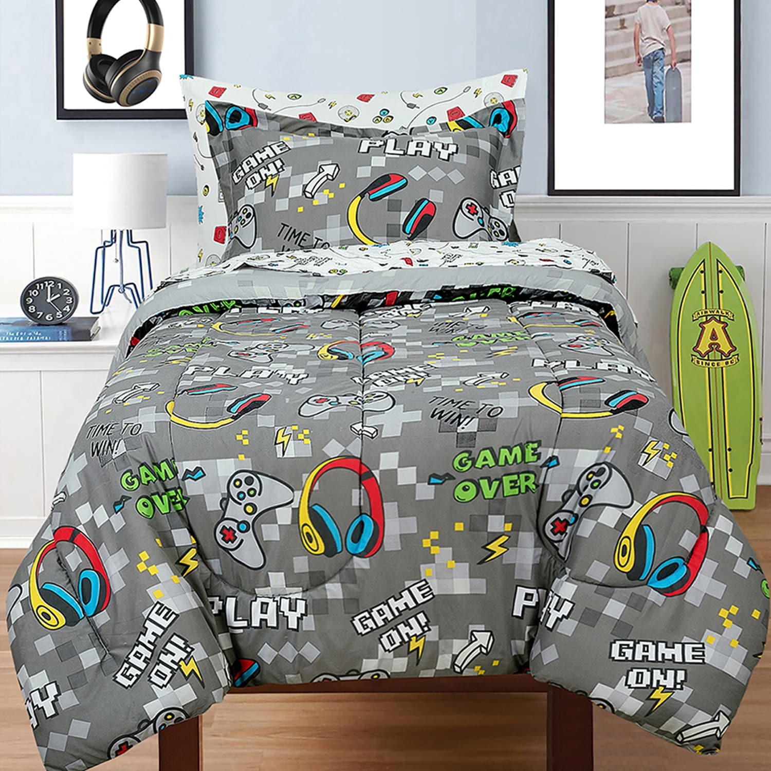 Girls Emoji Black Icons Queen Comforter Sheets & Shams 7 Piece Bed In A Bag 