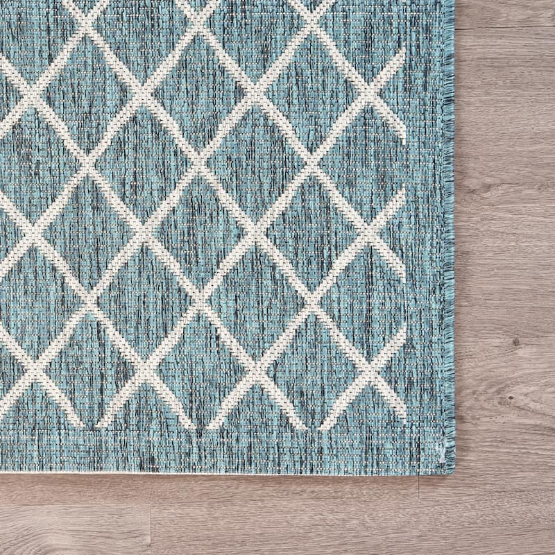 Sevita Sadie Contemporary Trellis Blue/Gray Durable Performance Indoor/Outdoor Area Rug