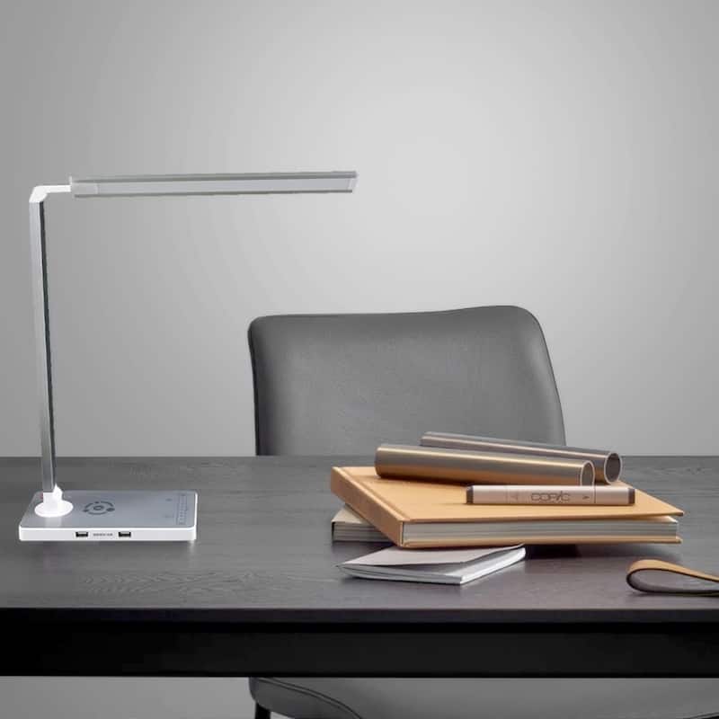 Amax Lighting 10W Aluminum with 110V-240V LED Desk Light White Finish