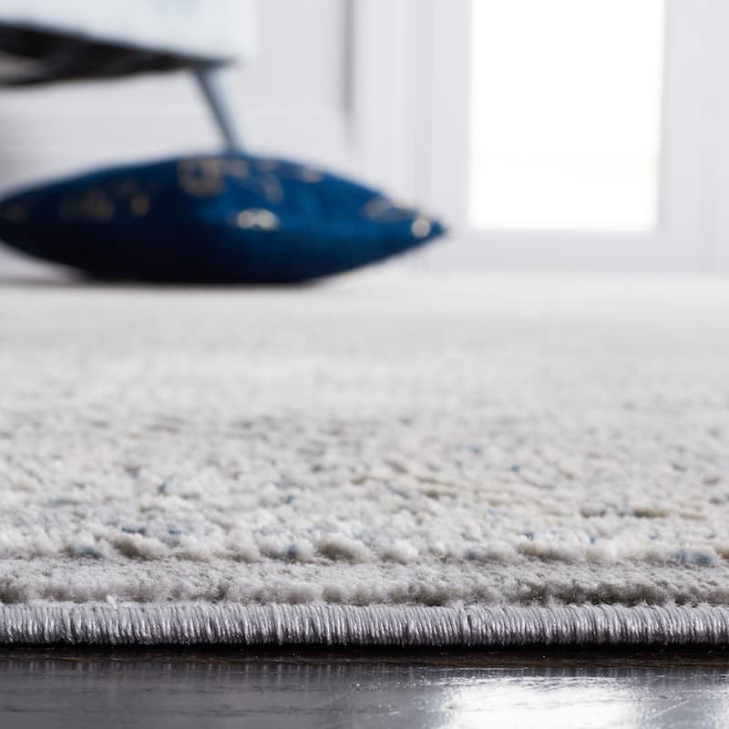 SAFAVIEH Vogue Adelaide Modern & Contemporary Rug