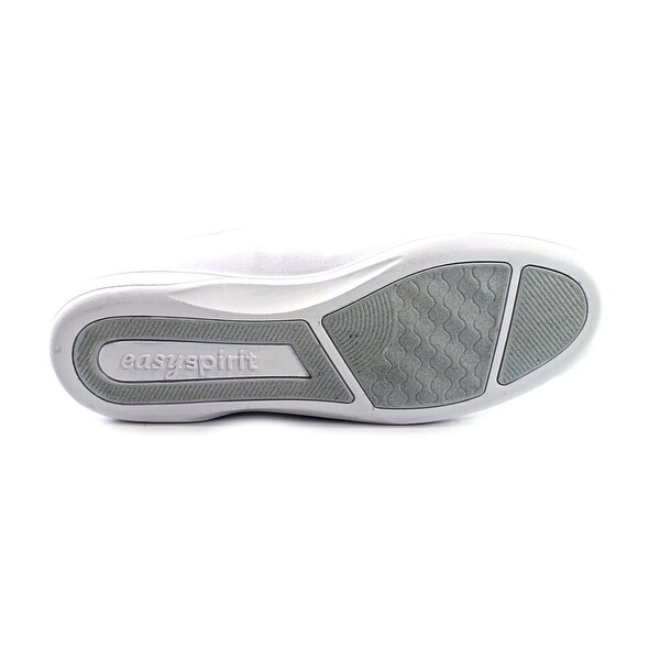 easy spirit ap1 canvas sneakers
