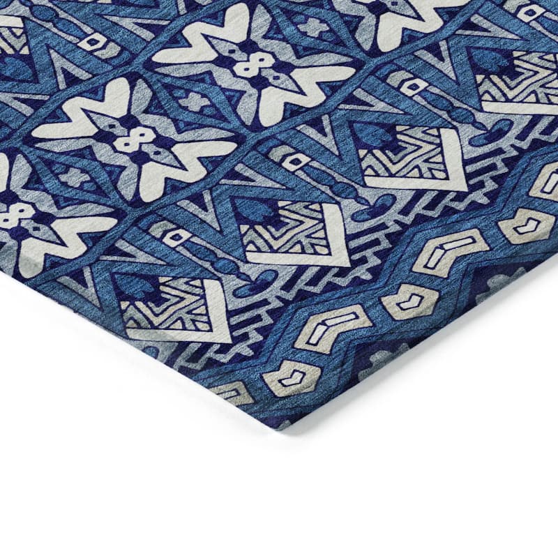 HomeRoots Moroccan Transitional Rectangle Outdoor Rug