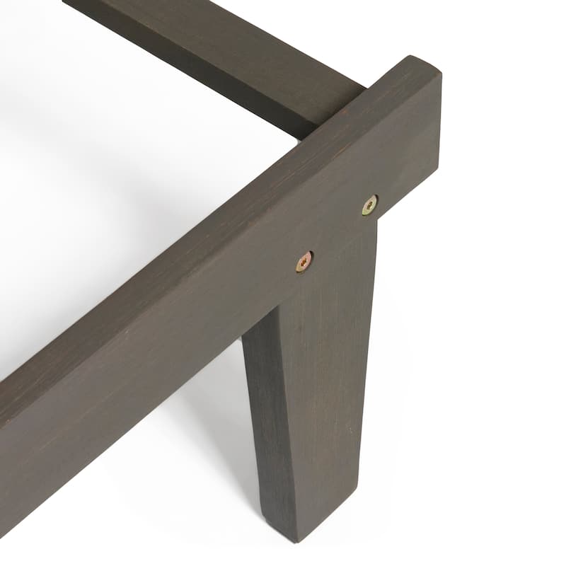 Wood lounge chair