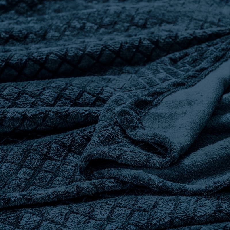 Superior Alaska Quilted Diamond Plush Fleece Blanket For Couch or Bed