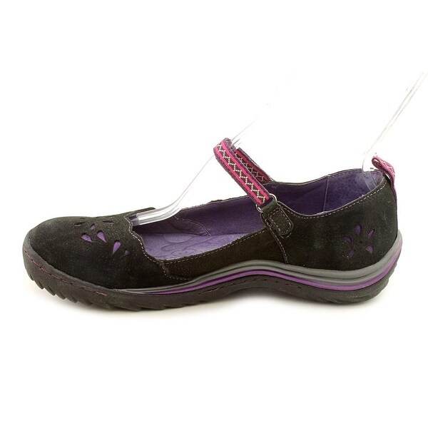 brooks mary janes