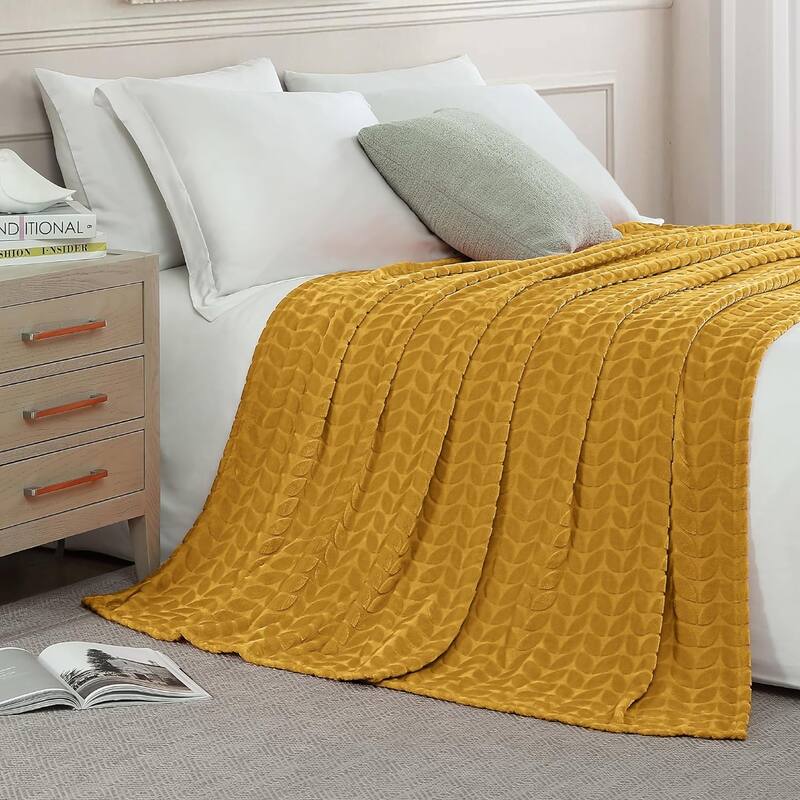 Walensee Fleece Throw Blanket Soft and Lightweight for Couch, Sofa, Bed and Lounge Chair, 50"x60"