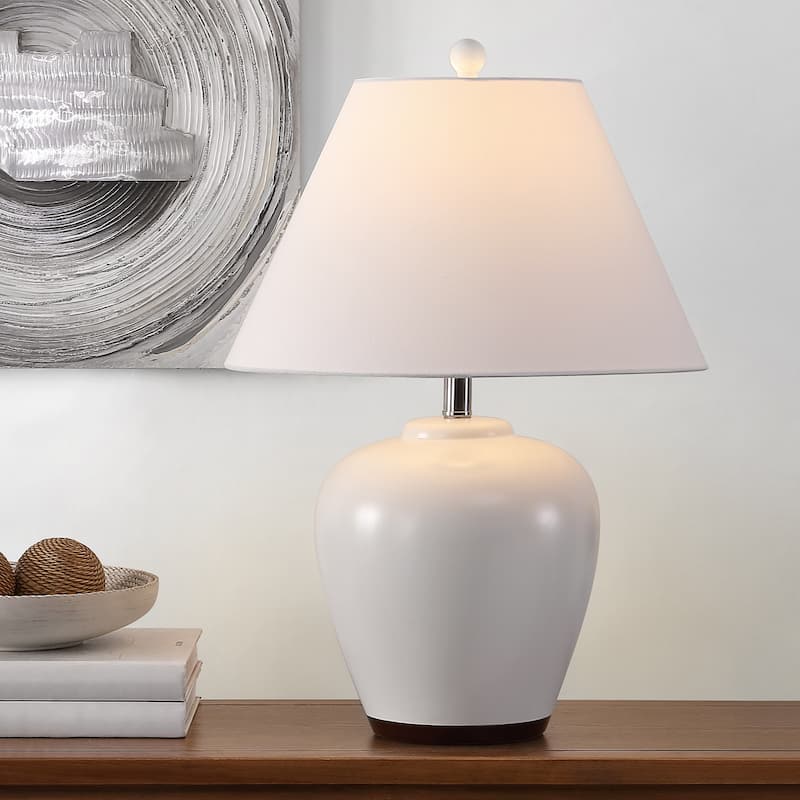 SAFAVIEH Lighting Refiqe 25-inch LED Table Lamp - 17" W x 17" L x 24.5" H - 17Wx17Dx25H