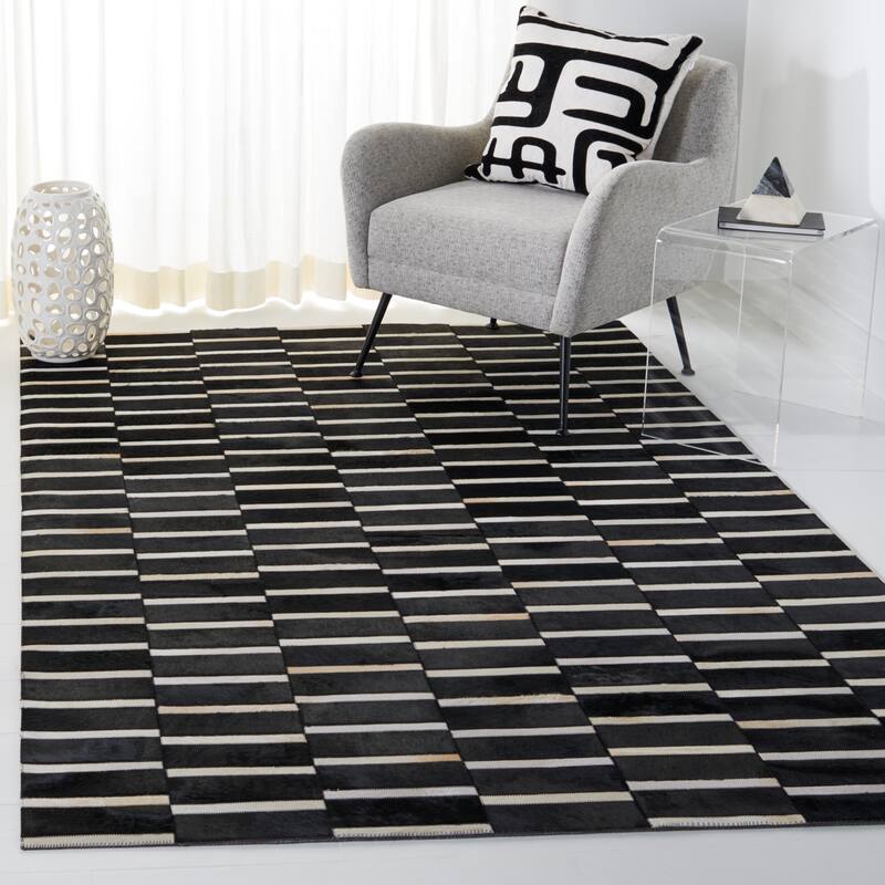 SAFAVIEH Handmade Studio Leather Bjarndis Mid-Century Modern Rug - 6' x 9' - Black/Beige - Rectangle
