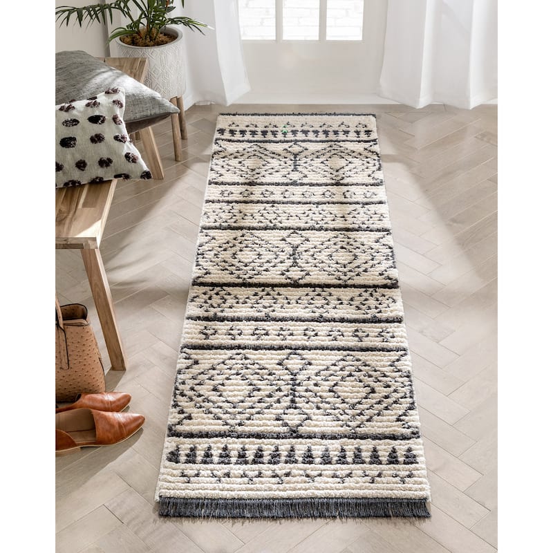 Well Woven Maya Odina Moroccan Trellis Diamond High Low Area Rug