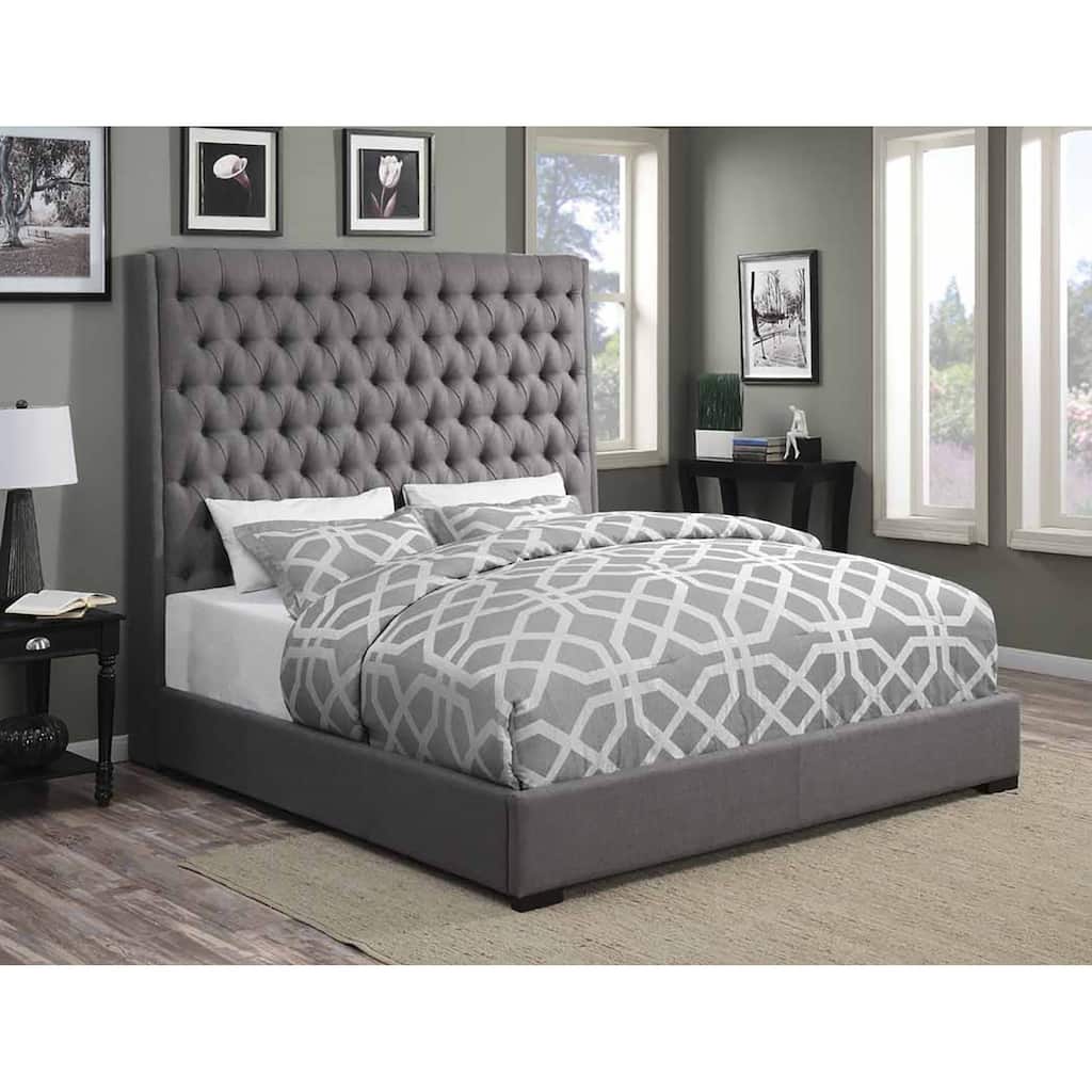 Risorangis Tufted Upholstered Bed