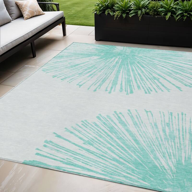 HomeRoots Abstract Transitional Rectangle Outdoor Rug - 5' X 8'