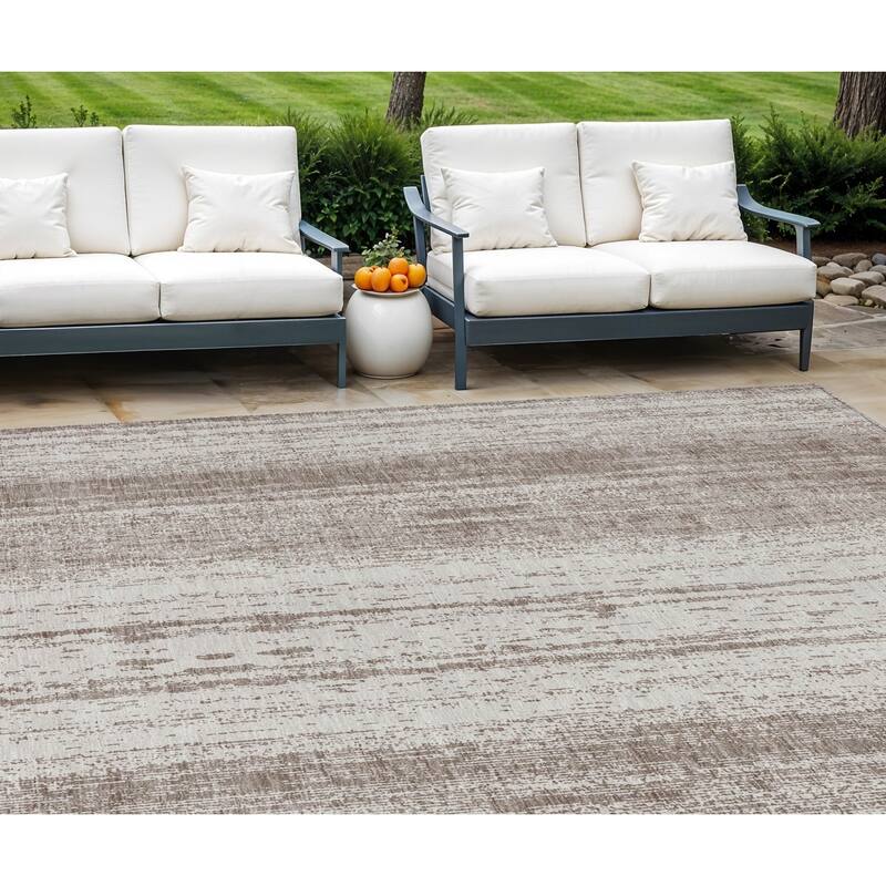 HomeRoots Striped Transitional Rectangle Outdoor Rug - 9' X 12'