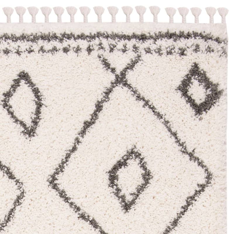 SAFAVIEH Moroccan Fringe Shag Dagny 2-inch Thick Rug