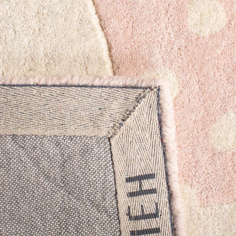 SAFAVIEH Handmade Kids Kadijah Wool Rug