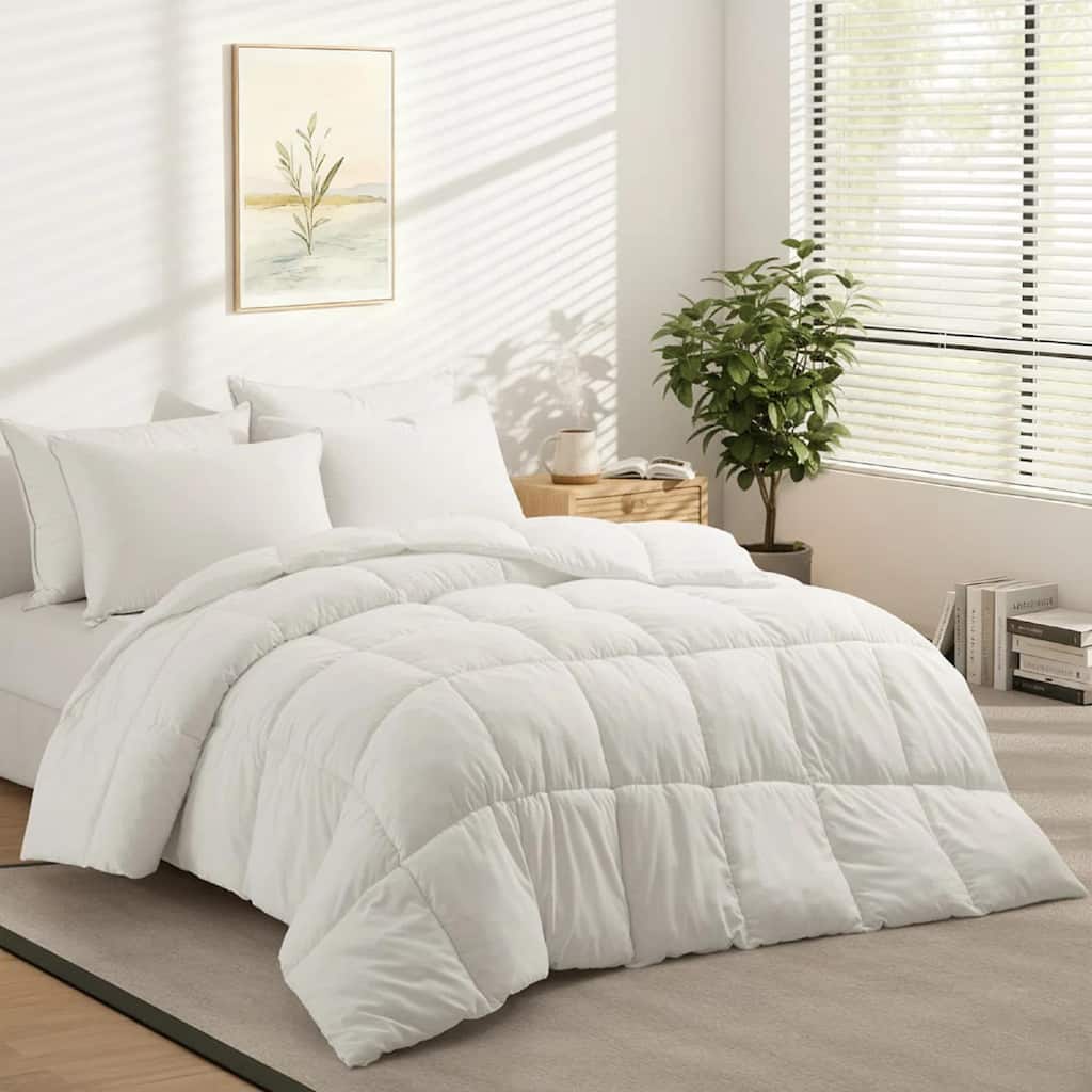 Lightweight Down Alternative Comforter Duvet Insert with Soft Microfiber Shell