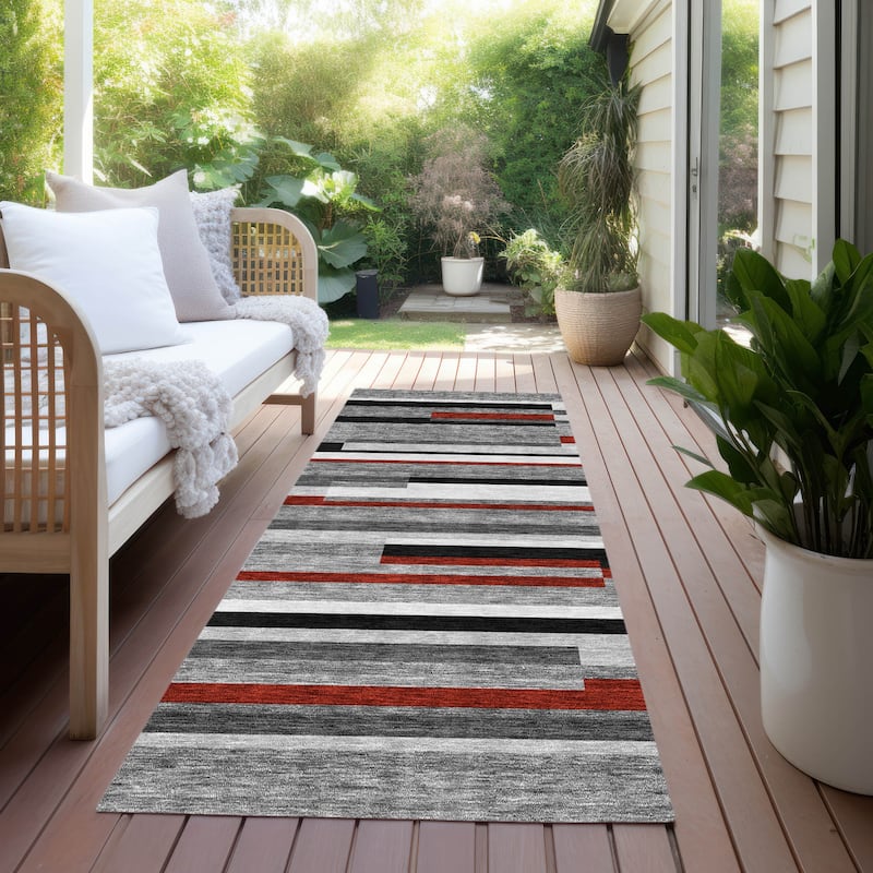 Machine Washable Indoor/ Outdoor Modern Stripes Chantille Rug - Gray - 2'3" x 7'6"