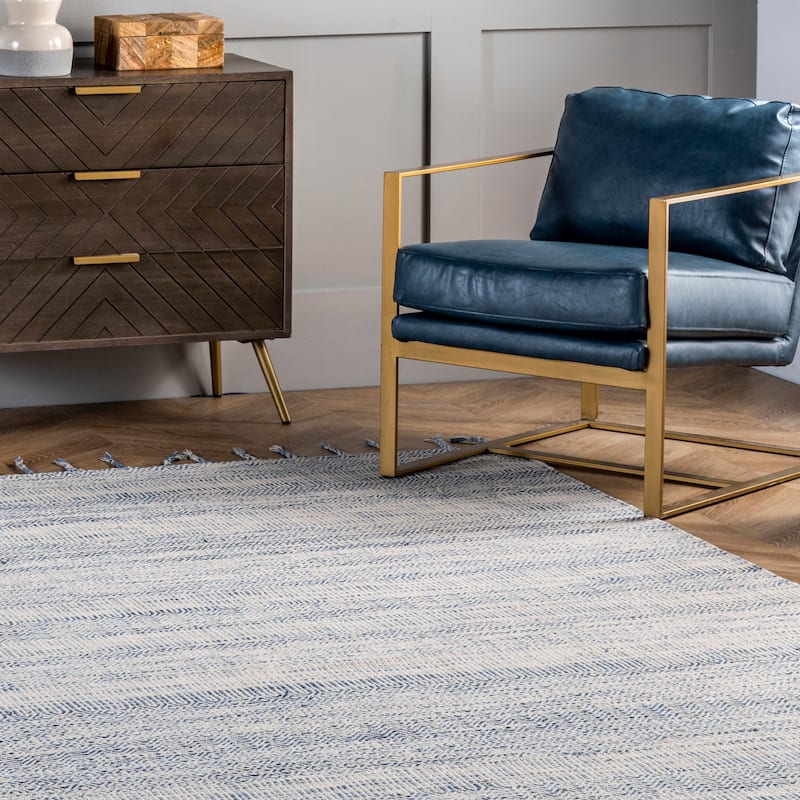 Nuloom Diem Geometric Cotton Tassel Area Rug