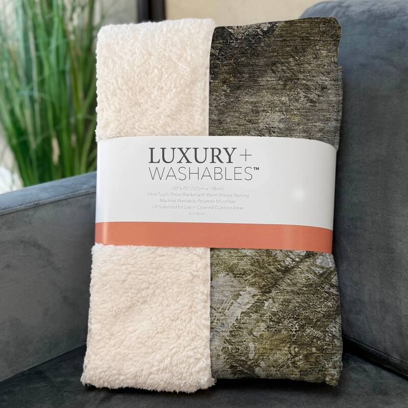 Premium Machine Washable Modern Abstract Sherpa Throw Blanket